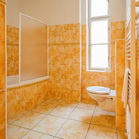 Spacious Oasis In Prague's Heart Appartement Praag